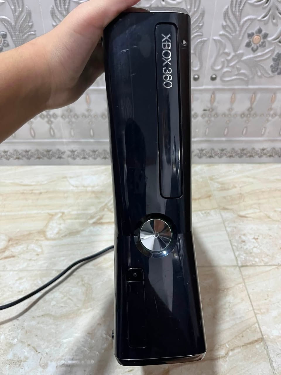 اكس بوكس 360 جديد استعمال قليل مع هارد و يدتين و محوله كامل الملحقات للبيع السعر ٨٥ وبي مجال العنوان السماوه


**إذا كنت صاحب هذا الإعلان وتريد حذفه لأي سبب، رجاءا أرسل رسالة إلى الدعم الفني**