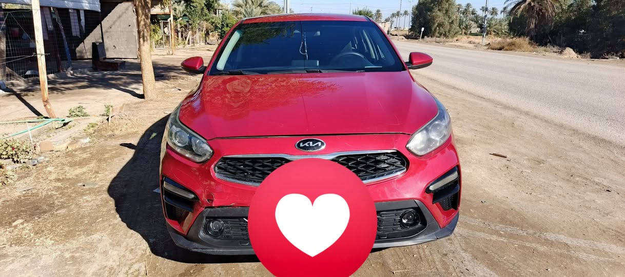 فورتي بدون حادث بنيد صبغ وجاملغ اثر شخوط شبر ونص صبغ سعر ١٥٠ وبي مجال 
موديل ٢٠

***********
