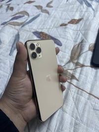 ايفون ١١ برو ماكس • ٥١٢ • بطاريه اصليه