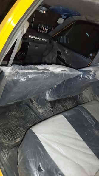 مصفرة هيئة وغرامات مكينة كير حدادية كلة جديد تاير جديد السيارة خير من الله شاشة كامرة بلادي تبريد ثلج التفاصيل اكثر***********
