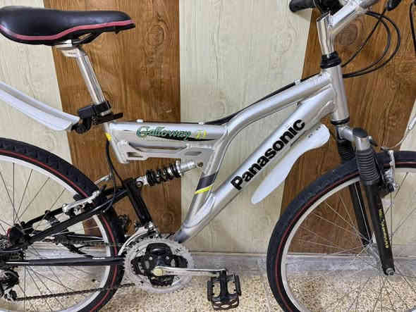 دراجة هوائية Panasonic  ياباني 🇯🇵 

قياس 26 جبلي دبلين 

المعدن  ألمنيوم 

المكينة 3/7

السستم شيمانو ياباني 

السرج Panasonic 

الدراجة كلها مختمه Panasonic

نسبة النظافة 100‎%‎

السعر 170 ألف دينار 

عنوان المحل موصل أيمن تقاطع شارع كنيسة الساعة🚴🚴🏻‍♂️

يوجد توصيل 🚚 كافة محافظات العراق 🇮🇶 

☎️***********
