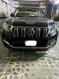 تويوتا برادو 2022 مواصفاتها vx  اربع كاميراتماشية (17) الف رقم بغداد س...