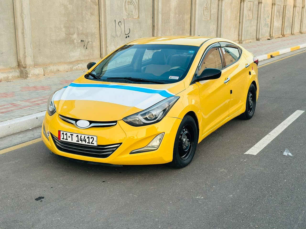 السلام عليكم النتره 2016  حادثه حافه البنيد بدون دواخل والباقي مكفول الاستفسار *********** موصفات شاشه كامره دواره داخل بيجي حساسات اماميه تخلفيه تحكم استيرن محرك 2000 دوش السعر 117 مجال بسيط  محرك وكير مكفولات حداديه تخم تاير كهربائيه كله شغاله مصفره هيئه وغرامات رقم بغداد الدولي سنويه ال ٢٠٣٠ مكان كربلاء
