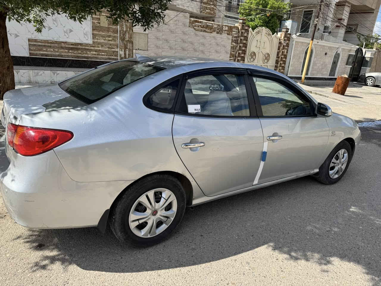 السلام عليكم 
للبيع افنتي 2009 ادوات سياره حلوو ونضيف 
تدفئه تبريد + تدفئه كشنات 
كير محرك 1600
لا تنقيص ولا تبخير 
وسياره مثل ماموضح بصوره وتعال وشوف  بعينك 

سعر 38 وبيه مجال     شراي يتصل ***********   

او عل خاص متواجد  مو شراي لا تعب روحك وتعبني فدوه اوحلك 🙏🏻 مكاني صلاح الدين بلد
