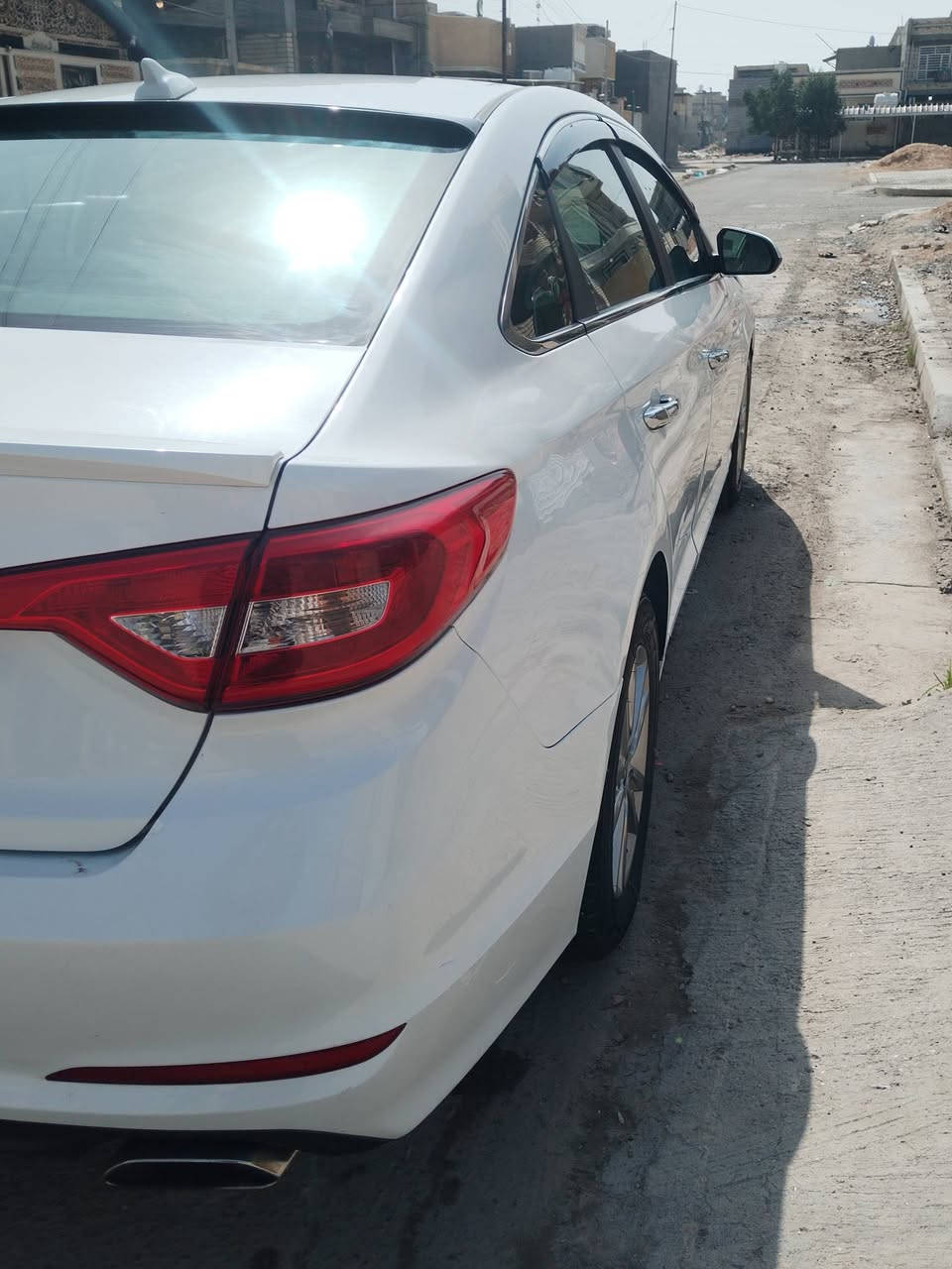 سلام عليكم سوناتا 2016وارد رقم اربيل 
امريكي سياره بيه قطعتين بدون دواخل جاملغ الأمامي لجماليه تبديل  جه صايغ بنيد تبديل محرك جيد جدا لانقص لاتبخير كير خير من الله تبريد تدفئه ثلج  حداديه صدر أمامي وخلفي جديد نعومته ٢٥ شاشه شغاله كله وضع شركه تخم تاير جديد بيه جاملغ الخلفي مأشر عليه بل صوره بيه ٤صبع  بارد باب خلفي بي شوي بل بولش يضيع وحق 
نبي محمد مابيه اي نقص سياره جديده معنا كلام شراي يتصل  ع خط او وتساب ***********
