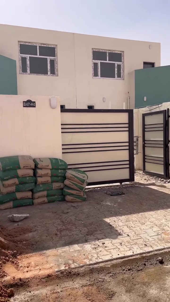 🔹 الأعمال التي نقدمها 🔹

🏗️ مقاولات عامة
🏚️ هدم المنازل والبنايات
🏠 بناء المنازل والبنايات (تسليم مفتاح)
🔧 ترميم وتأهيل كافة المنازل والبنايات
📐 تصاميم هندسية – مخططات – واجهات حديثة
👷 إشراف هندسي متكامل
📊 إعداد جداول كميات وحساب التكاليف بدقة عالية
نضع خبرتنا بين أيديكم لنحقق لكم البناء المتطور بأعلى المواصفات، باستخدام أجود مواد البناء، وبأسعار تناسب الجميع.
⏱️ مدة التنفيذ: استلام مفتاح خلال حوالي 3 أشهر
📍 موقع العمل: الكوفة – النجف

📞 للاستفسار والتواصل:
زيد محمد الموسوي: ***********
