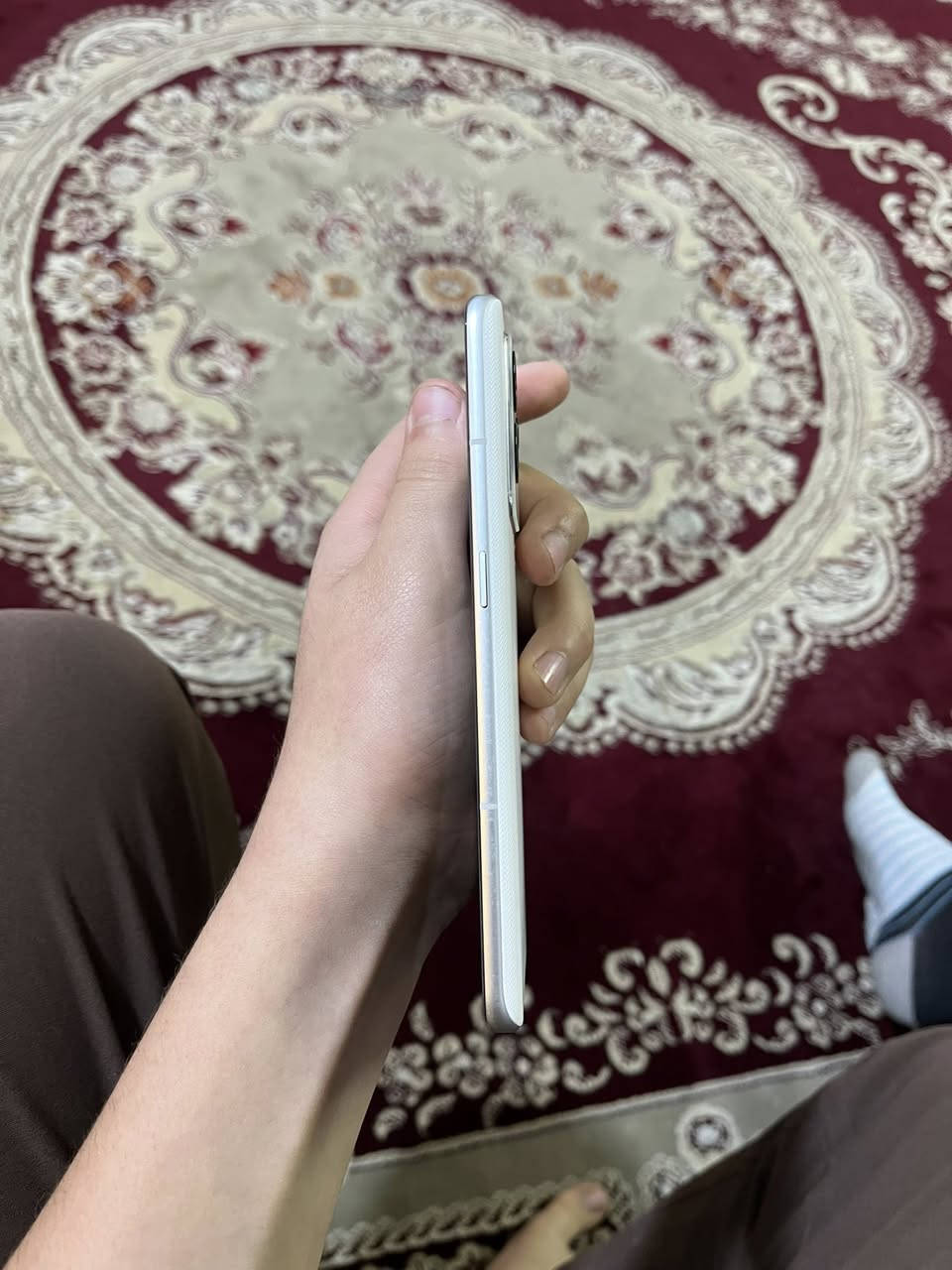 سلام عليكم للبيع ريلمي جي تي ٢ برو.    ملحقات كامله نضافه ٩٠/١٠٠ شاحنه ٦٠ واط ذاكره ٢٥٦ السعر ٣٢٥ بي مجال العنوان بغداد الشعب *********** واتساب
