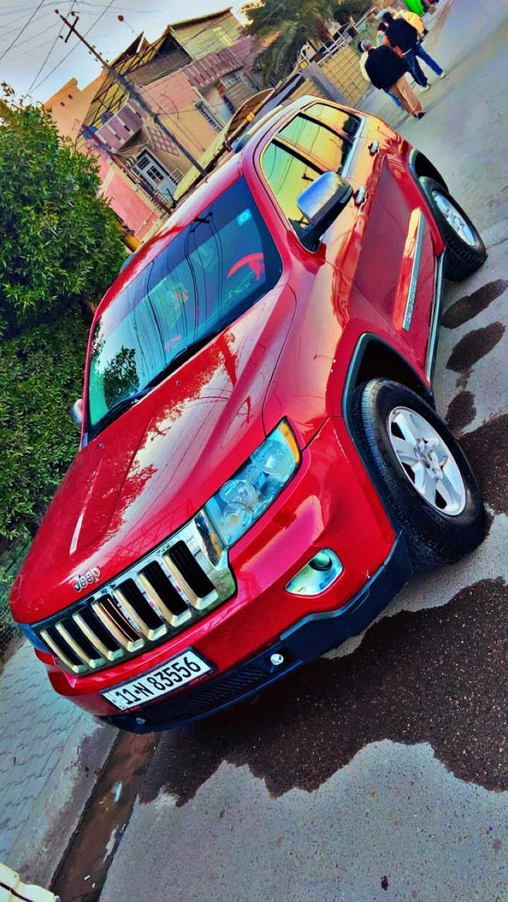 سلام وعليكم جيب لاريدو مديل 11سياره بسمي للبيع كير مكينه صدر تراي تبريد تدفهه كلهه جاهزه وبل كارتون ومامتعوبه بيهه حادثهه جاملغ خلفي فقط وسياره مصبوغه حزام فقط بدون قطره دواخل بجم كبس لا شواصي ولا لغود بيهن شي للستفسار تصل *********** مكان السياره بغداد جديده وسعر 135 وبيهه مجال 🥰🧿
