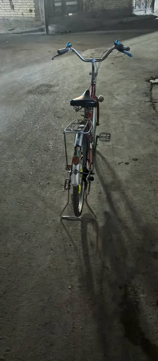 السلام عليكم عندي بايسكل للبيع بناتي  السعر 125 وبي مجال قليل  . 
للتواصل : +964 771 253 4427  . 
أو تواصل خاص أو في التعليقات  .


**إذا كنت صاحب هذا الإعلان وتريد حذفه لأي سبب، رجاءا أرسل رسالة إلى الدعم الفني**