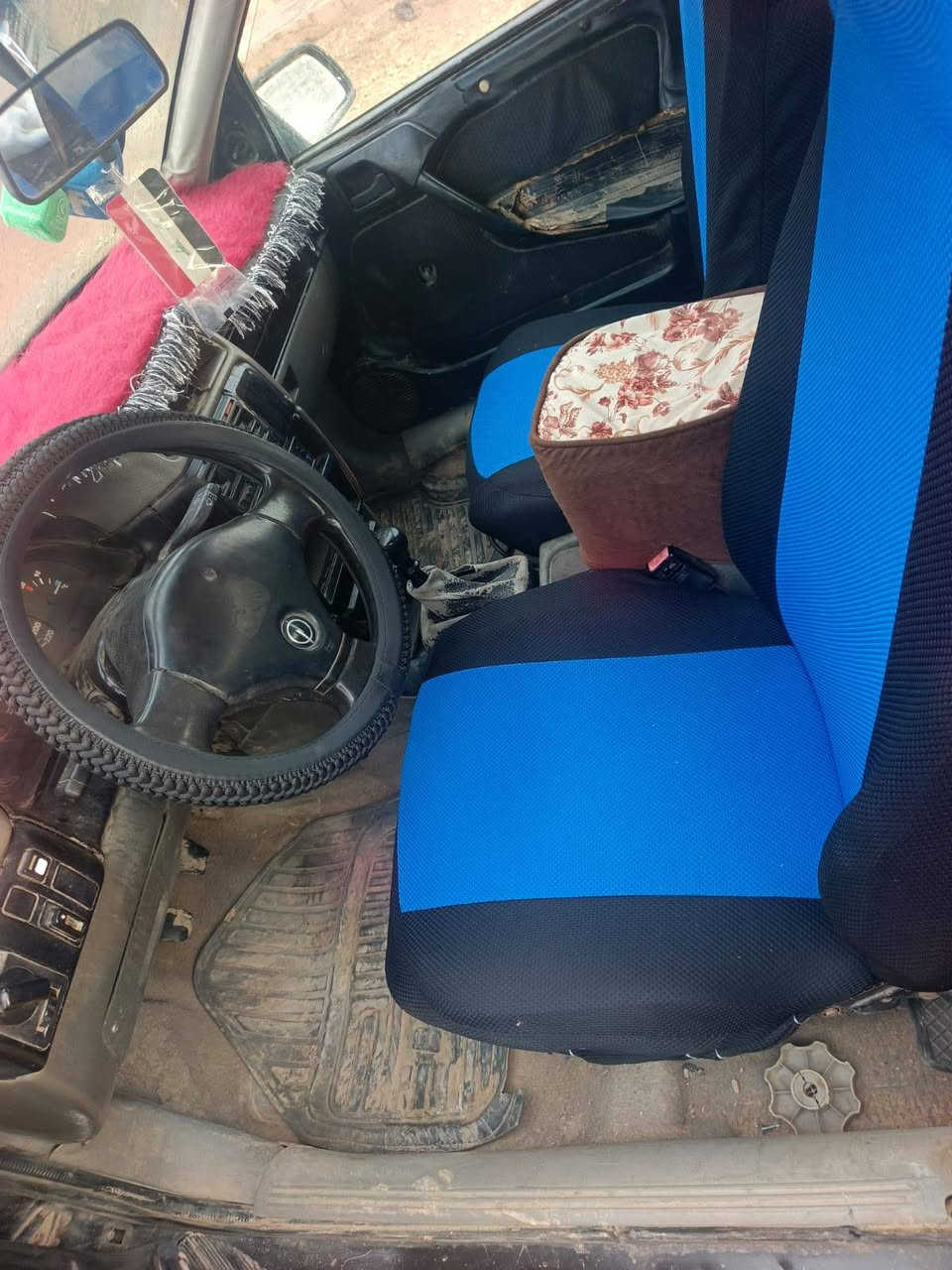 فكترا حجم ١٦ رقم أنبار اسود وكاله بسم شخص من المنطقه شرط وكالة وتحويل سيارة بلادي شركه بعدها تواير محرك كير تخم كلو جديد موديل ٩٢ سيارة مال بيت مال جناي سعر ١٣ ورقه بيع مستعجل شراي اتصل ودلل
‏‪***********‬‏
***********
