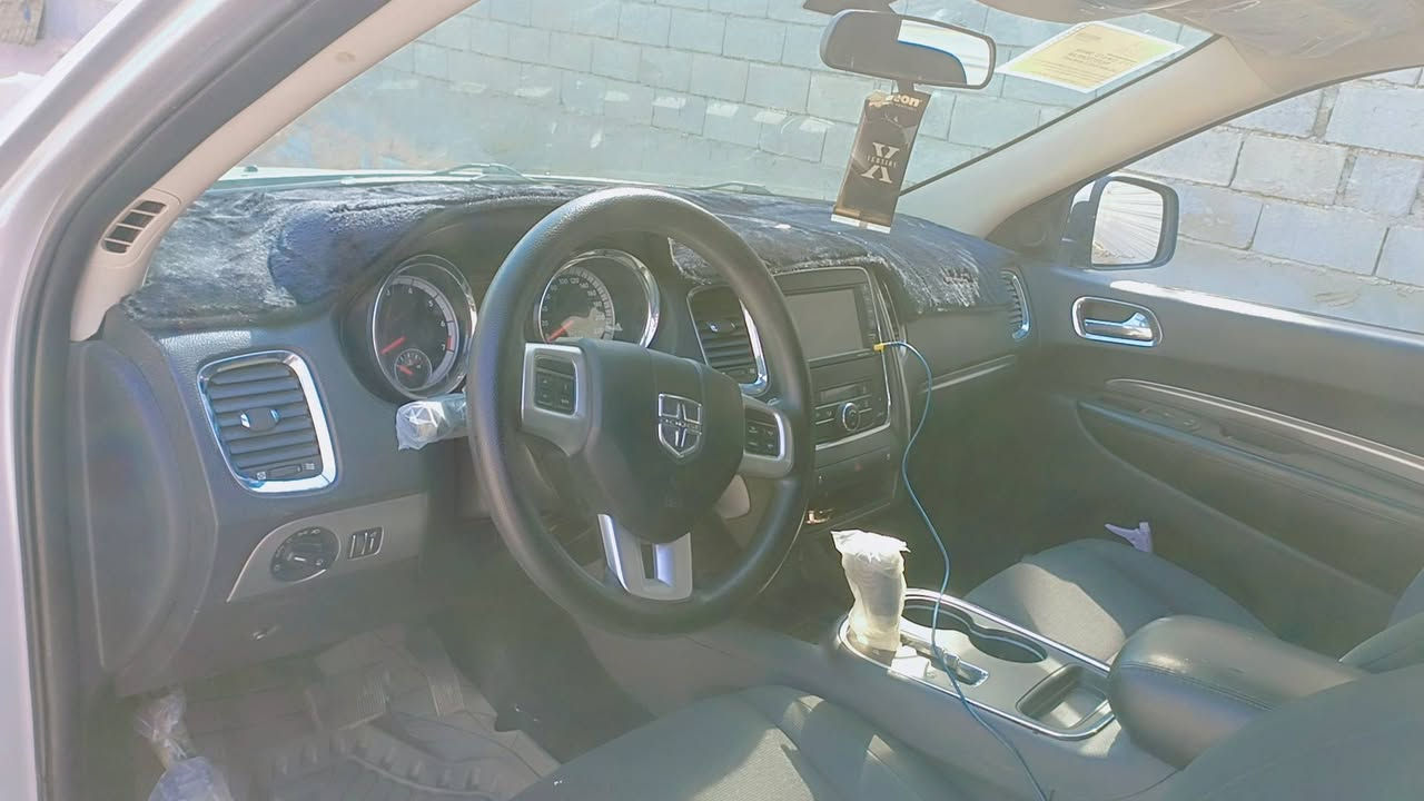 السلام عليكم دورينكو ادوات متومه ارقام سنويه شمال لطبق الاصل 2013 كصه بجم سياره جديده معمل كلمه حداديه تخم تاير تبريد كهربائيات دواخل تحكم ستيرن كله شغال سعرها 70 مكانها بصره الاستفسار على رقم الهاتف ***********
