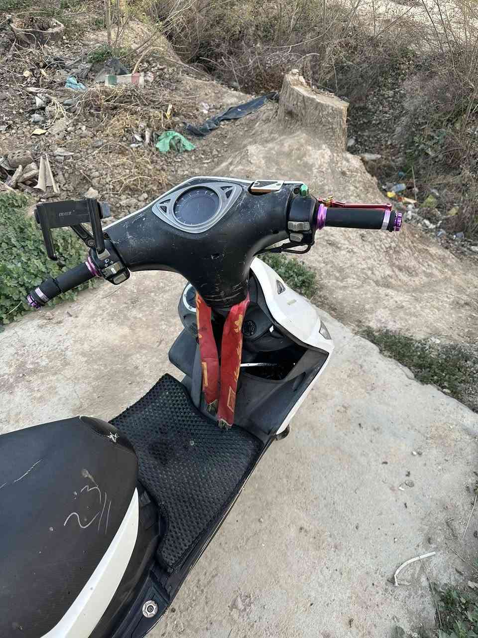 ماكس مضلع مكفوله مكينه وصدر وتزيد شرط وكاله واصلي


**إذا كنت صاحب هذا الإعلان وتريد حذفه لأي سبب، رجاءا أرسل رسالة إلى الدعم الفني**