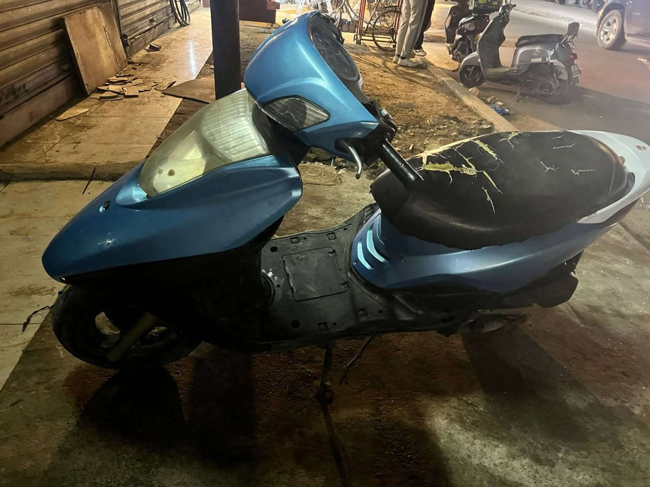 السلام عليكم دراجه بريز خير من الله لا تدخين ولا نضوح السعر 350 العنوان الشعب الديوان ***********
