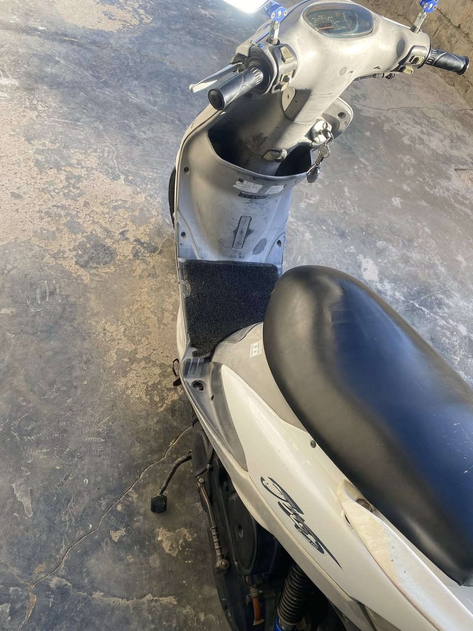 سلام عليكم دراجه  منغولي مراوس بثعلب نضيفه  مكان تاجي


**إذا كنت صاحب هذا الإعلان وتريد حذفه لأي سبب، رجاءا أرسل رسالة إلى الدعم الفني**