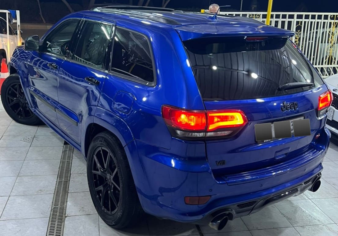 السلام عليكم
للبيع أو مراوس
جيب كراند شيروكي
الفئة RT
حجم المحرك 5700
موديل 2013 محدثة الخارج بالكامل 2020 SRT
فول مواصفات
السعر 133 ورقة فقط
بانوراما
شاشة كبيرة
كامرة دوارة
تبريد قطعتين 
تحكم ستيرن اربع جهات
بصمة أبواب وتشغيل وجنطة
تشغيل عن بعد
موس مودات
كشنات جلد
كشنات كهرباء
هيتر بالكشنات
جنطة كهرباء
رادرات
مكينة كير شرط
كهربائيات كلهة شغالة
تخم تاير او ويل جديد 
صدر أمامي خلفي جديد
مصبوغة عام تغير لون من النيلي للازرق
مكاني ديالى بعقوبة اي استفسار على الرقم ***********
