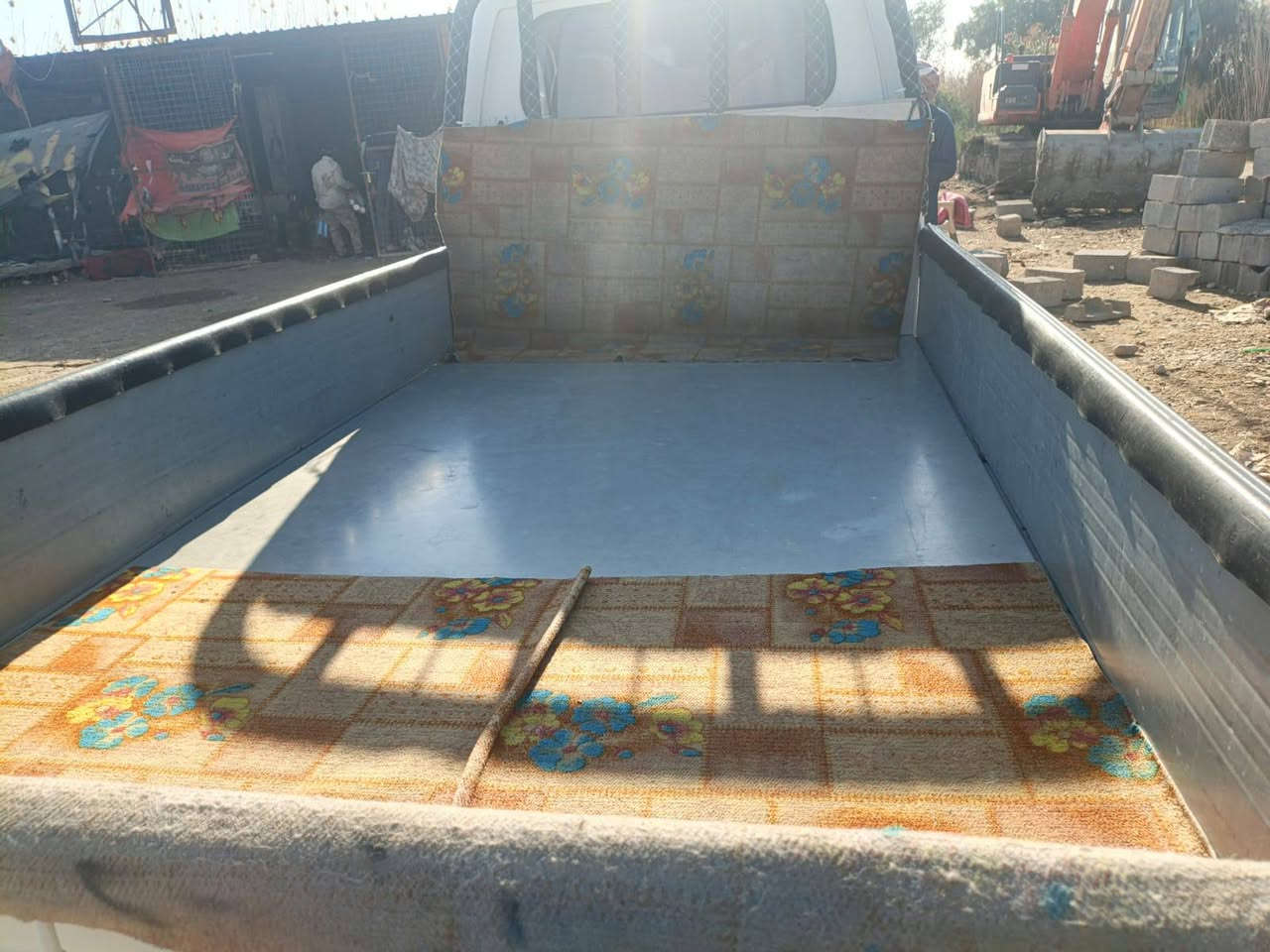 سلام عليكم 
البيع كياء غاز بلدي موديل ٢٠٢٢
الموصفات فول وربع ٦دكم كشنات تبريد 
تحكم ستيرن رقم بغداد بسمي سبير مانازل 
صدار شركه سياره على وضع الشركة 
ماشيه حقيقي 70 سياره جديده كلش واحله من الصوره 
المكان واسط الصويره 
الستفسار ***********
السعر 187وبيها مجال 
مكالف بنشر الستفسار رقم صاحب السيارة موجود
