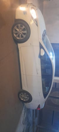 اكسنت 2012 بغداد مال شركة عامة بيها جاملغ خلفي صبغ والباب مبدله بلادي ...