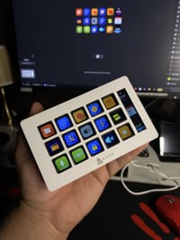 ستريم دسك • اجاز AKP153 • ١٥ زر