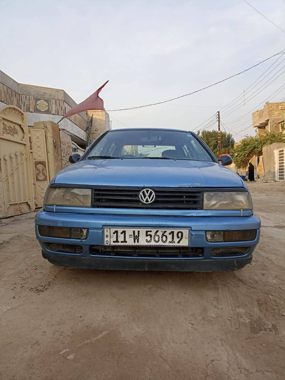 السلام عليكم كولف موديل ٩٥ رقم جديد مصبوغه عام للجماليه نضيفه جدا دواخل جديده مابيه نقص السياره عليها ادامه كامله سعرها ٤٦ $ ورقه مكانها بغداد حي البتول السنويه بسمي للاتصال رقم بيه واتساب ***********
