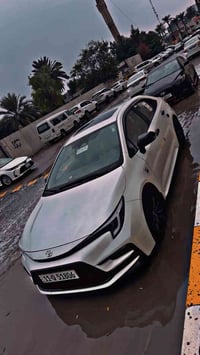 للبيع كورلا ٢٠٢٤ ماشيه ١٣ الف كيلو فول موصفات داخل ٣ الوان مشمشي ورصاص...