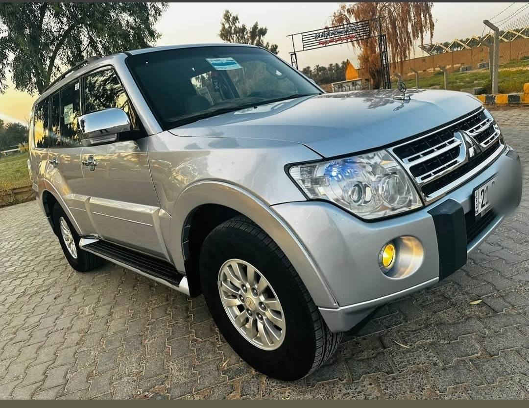 سيارة باجيرو 2010الون سلفر
تبريد خير من الله ثلج وتدفئة  كامل 
السيارة اي نقص مابيهة 
لا تنقيص ولا تبخير ابد خير من الله 
سيارة نظيفة داخل وخارج 
ومحرك المرغوب 3500
كير خير من الله رقم السيارة سليمانية مميز 
السيارة بسمي بيهة قطعتين صبغ بل جوملغ 
بدون اي حادث
السعر (135)وبيهة مجال 
رقم الهاتف (***********)

مكان السيارة ديالى
