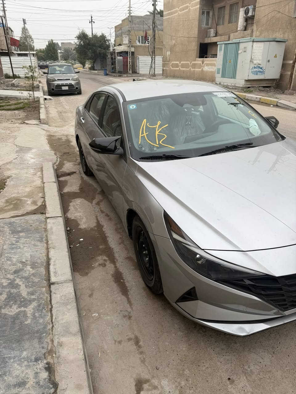 النترا 2023   رقم  بغداد بسمي ماشية 64الف  السياره بيه منظومة غاز
المواصفات: فول عده الفتحه 

1-بصمة تشغيل.

2-دخول بصمة.

3-تشغيل عن بعد. 

5-صندوق ذكي 

6-رادارات 360 درجة نظام النقطة العمياء.

7-نظام محافظة على المسار.

8-قيادة ذاتية..

10-رادار خلفي 

12-بك لايت LED

13-كشنات تدفئة.

14-تحكمات ستيرن كاملة

15-تبريد شاشة مناخين منفصلين.

16-شاشة معلومات  ابل كار بلي+اندرويد اوتو

17-شاشا كامرة

18-نظام صوتي سماعات boss
19
-autohold وتوهولد
20-هاند بريك بصمه
21-وضعيات قياده ( سبورت ، نورمل ، سمارت)
22-مراية وسطية تعتيم ذاتي
Abs &Esp. 24
حادثهة اموضح بل صور وبيه بارد بل جاملغ 
مكاني البياع السعر 175
***********
