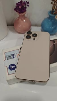 ايفون 16برو ماكس ذاكره256 بطاريه100 السعر1650 07871857973