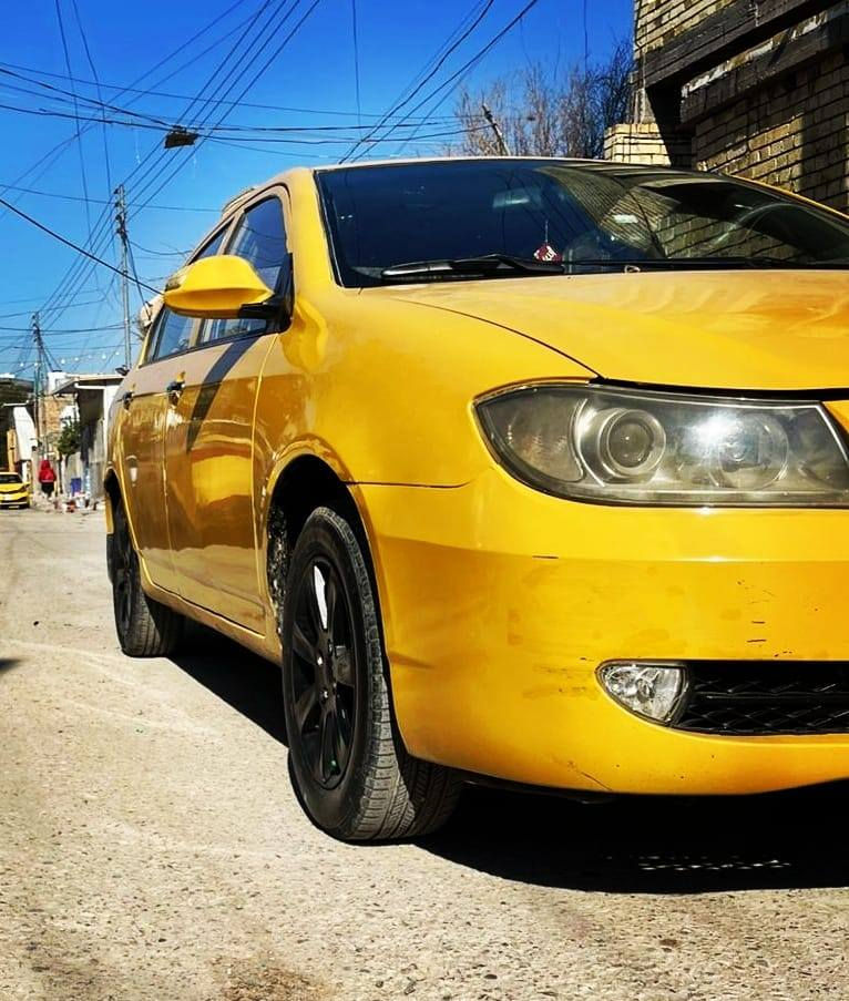 السلام عليكم ليفان 620 موديل 2010  مصبوغه عام جماليه سياره جاهزه من كلشي رقم مميز اديالى 
***********
