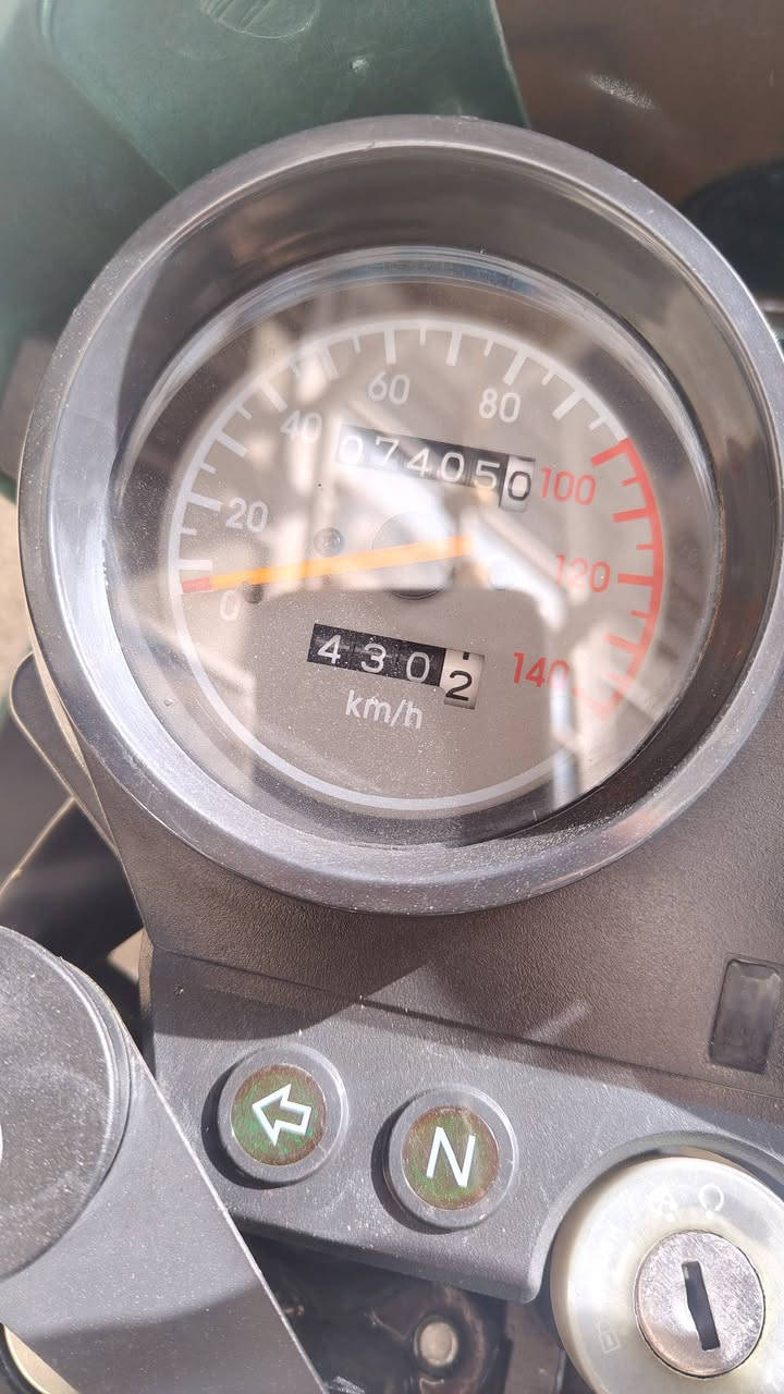 السلام عليكم دايوان جبلي مكينه200 لون زيتوني  موديل 23 شهر 12 رقم بغداد انكليزي باسمي شرط التحويل دراجه ماشيه 7000 بعدهه زيرو مكينه ناعمه تايرات نضيفه دراجه ممتعوبه مشتغله دلفري قليل بيهه فقط طعجتين بل تانكي صغار وممبينات  ماخذيه من موتور مول مكاني بغداد البياع السعر 2850 وبيهه مجال بسيط ***********
