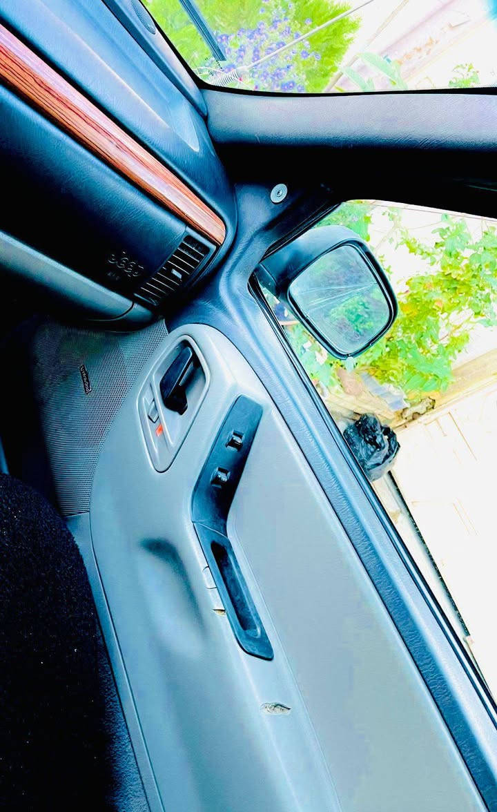 جێب گراندچیرۆکی😴 
مۆدێل 1999.
ئاوێنە کارەبا.
جام کارەبا.
کوشن کارەبا.
ئاڕم پلاستیکی.سلێمانی.بەشەرتی.ئەوەلیاتو حاسیبە
160هەزار ڕۆشتووە😴😴
سەیارەکە کامل بۆیاخە،
چوار تایەی تازە
شەش بستۆن
ناوزەرد
نرخ45گەڵا معامەلە
شوێن سلێمانی
ڕەقەم ***********
︎︎︎︎︎ئاسیا*********** السليمانية, العراق
