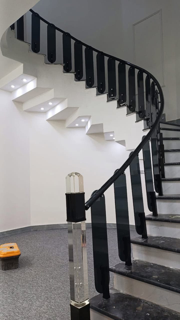 الابداع في التصنيع⁦⁩ و الدقة في التركيب
والخبره في التصميم😳😳 
‏‎ تجدونه  في منزلكم مقدم لكم من قبل كادر  ركن الخليج 
#محجر_جام_10 ملم_مسكرت
جميع الالوان 
اسود // برونزي // شفاف // مشجر 
مقطع تركي 
#ضمان حقيقي 7 سنوات 

‏‎ضمان حقيقي ودقة في العمل
‏‎تجدوها لدينا 
‏‎#ركن الخليج للمطابخ والديكور

‏‎#زورنا ميسان العماره حي الحسين قرب نصب القرأن
☎️ ***********
