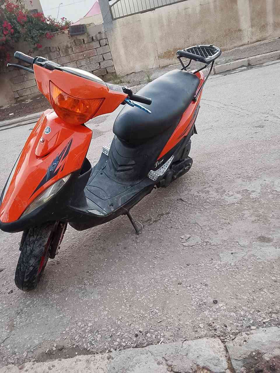 سلام عليكم ماكس عدله للبيع دراجه خير من الله دراجه نكره سلف بي وقت 49 صالنصه اف ام دبلات شغاله السعر 450وبيه مجال مكاني بغداد الدوره شارع 60 رقمي *********** بي وتساب
