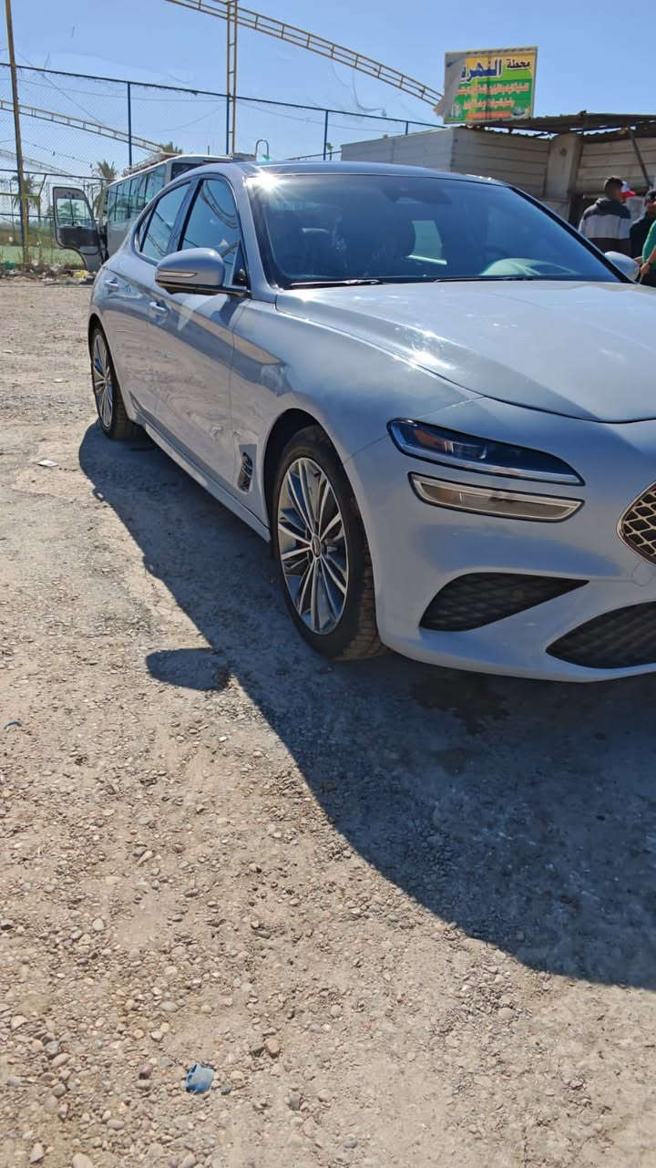 السلام عليكم
جينيسيز G70 رقم بغداد مواصفات برستيج اعلى فئة مكينة 6 سلندر توين تيربو حادثها فقط حافة بنيد عارضها 263 وبيها مجال مكانها بغداد المنصور للاستفسار 
***********
