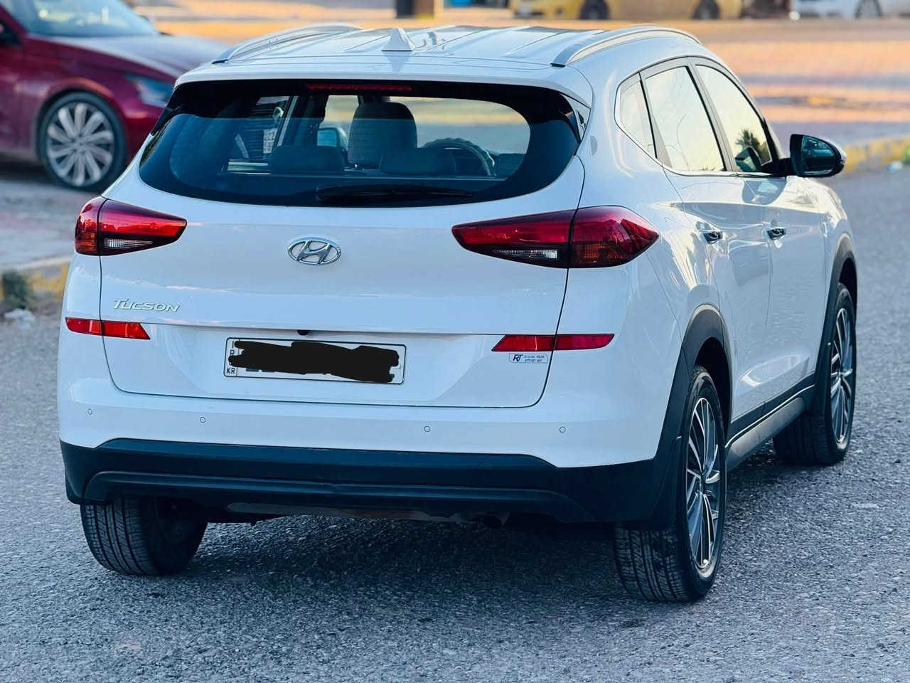 سلام عليكوم توكسان2019 رقم اربيل نكليزي جديد بسمي حد ٢٠٣٠كفاله من صبغ وتبديل وبارد حته دعميه مَصفات فول فول بس  بدون فتحه ماشيه ٥٩ الف من شركه يمنه سبير ول عده كله وضع شركه ما نازل  سياره جديد حيل وبل عافيه علا ياخذها سعر 213وبي مجال نشالله مكاني كركوك ***********ابو يوسف
