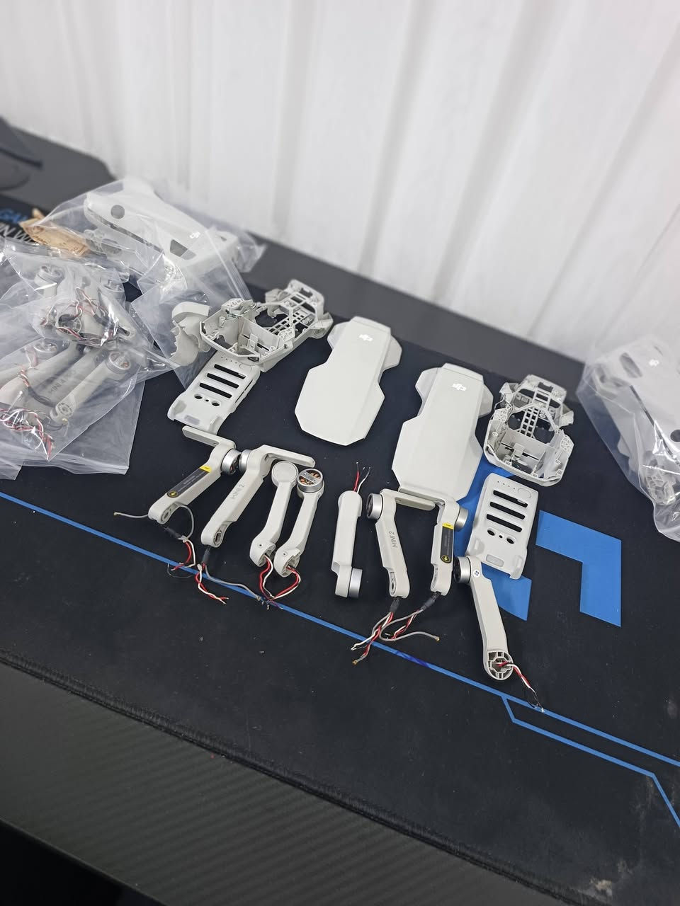 mini 4 pro ....mini 2
*********** WA
