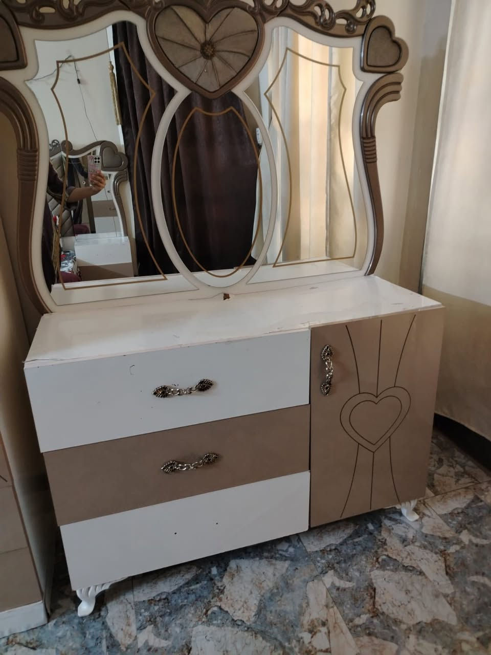 غرفه تركيه نضيفه مابيها اضرار ثلاجه نضيفه مابيها اضرار مستعجلين ع بيعتها مكان بغداد حي نصر


**إذا كنت صاحب هذا الإعلان وتريد حذفه لأي سبب، رجاءا أرسل رسالة إلى الدعم الفني**