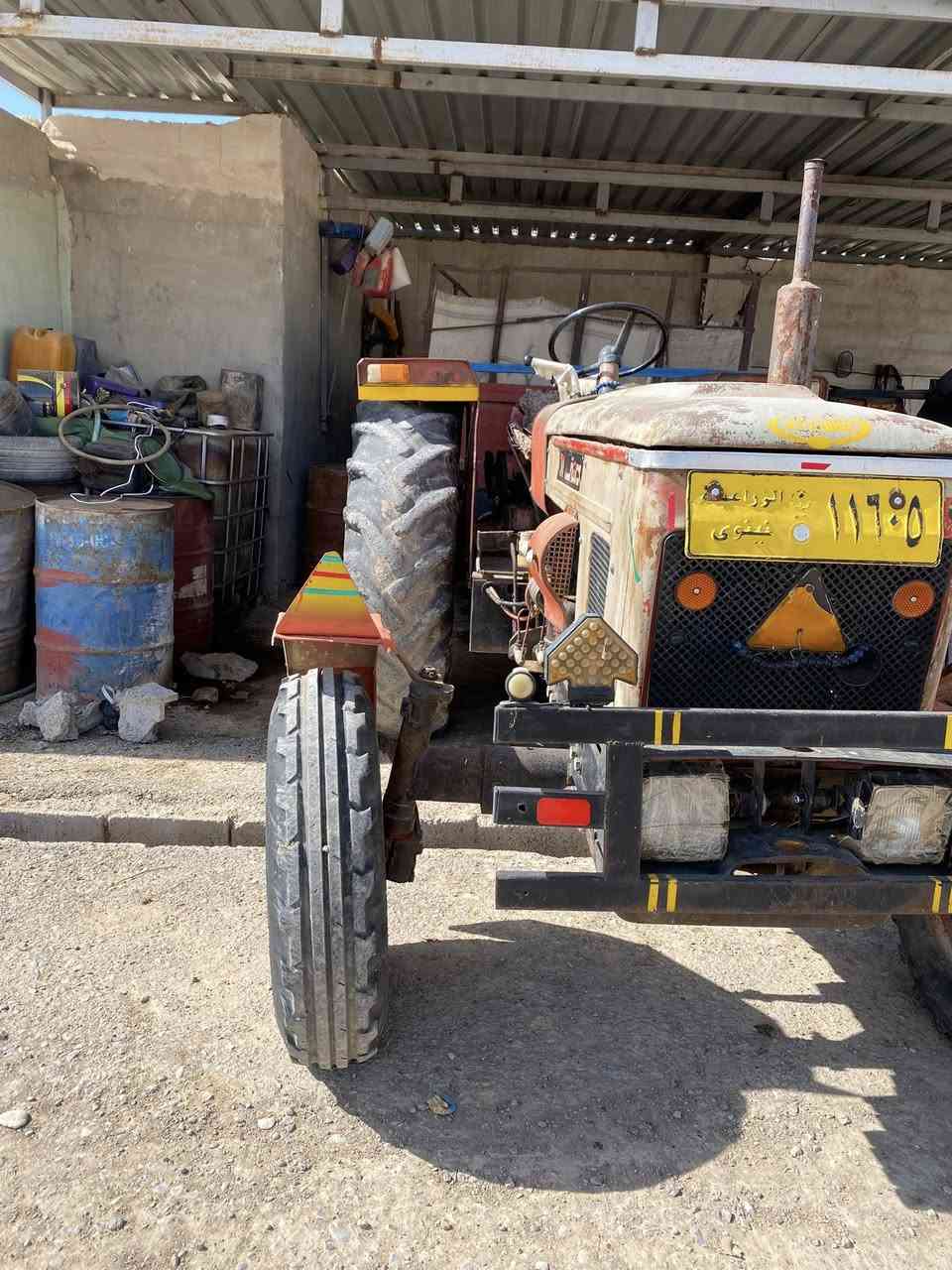 للبيع عنتر موديل 86كير محرك كله خير من الله  بمب بريك شغال ب كهربائيات اشاير رباعي جهاز خير من الله رقم وسنويه وبدون تحويل مكاني ديالى قرةتبه ***********
