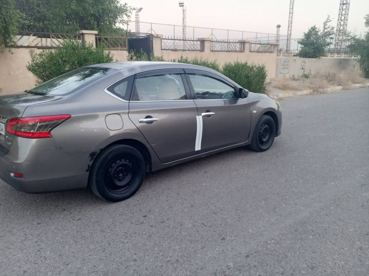 سنترا موديل 2015  رقم اربيل جديد رقم دولي سنويه هزه كوله جديد سياره كلين بدون ضرر بدون صيغ فقط جلح اكو بل سقف كير محرك شرط سياره خليجي صدر تايرات كوله جديد بيها كوبون بنزين  شراي خابرني هذا رقمي *********** سعر 92
