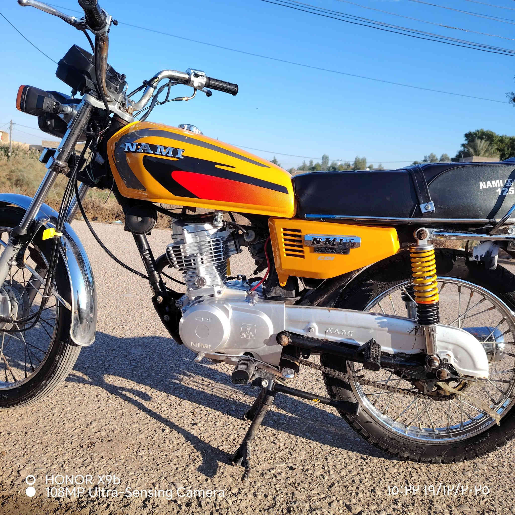 سلام عليكم دراجه نامه البيع  سعر 750  وبيه مجال شاصي 12  وربع نتصرف عليه محرك 24   ورقم وراق اصولي  *********** ال استفسار  وتساب موجود
