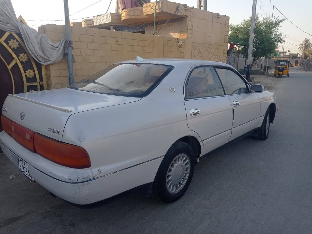 سياره للبيع بطه متصل مكفوله رقم بغداد سنويه بسمي السعر 50 وبيه مجال ***********
