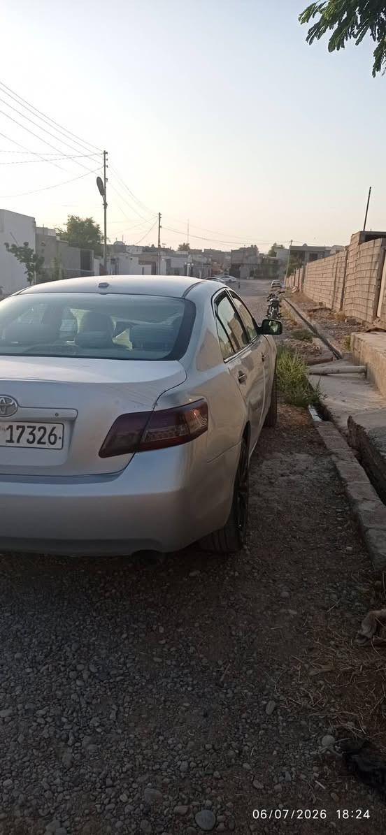 سلام عليكم تويوتا كامري موديل 2011
رقم اربيل سنويه جديد لل2028
مواصفات امريكي 
سياره صبغ عام 
شرط كير مكينه تبريد 
كهربائيات *********** كالار, السليمانية
