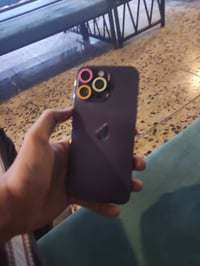 ايفون 14 برو ماكس بدل شاشه متوسطه بدل بطاريه اصليه نسبه 100 باقي كفاله...