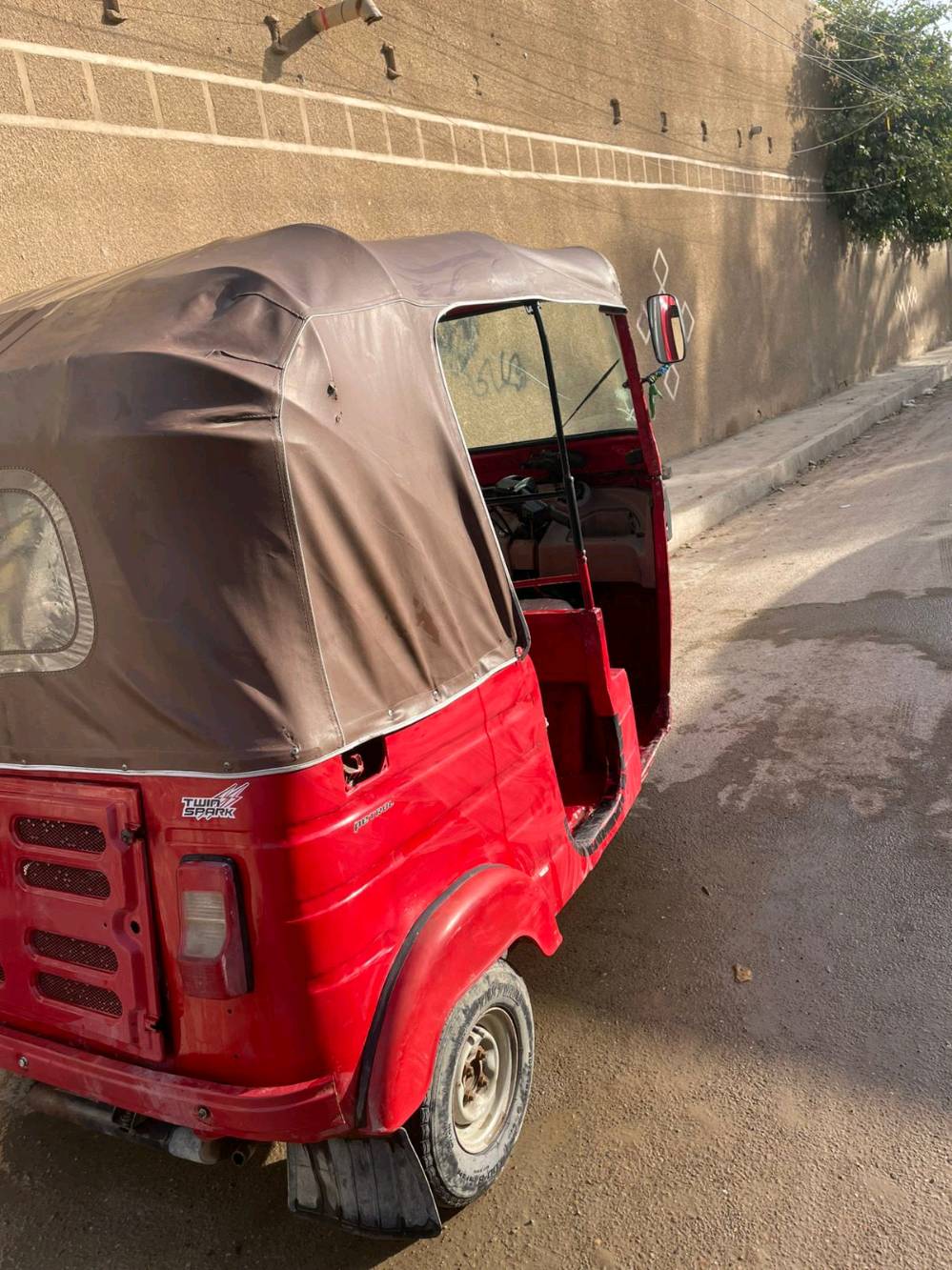 تكتك موديل 18شهر 12طابه ال19اوراق كاملة مكان بوب الشام 