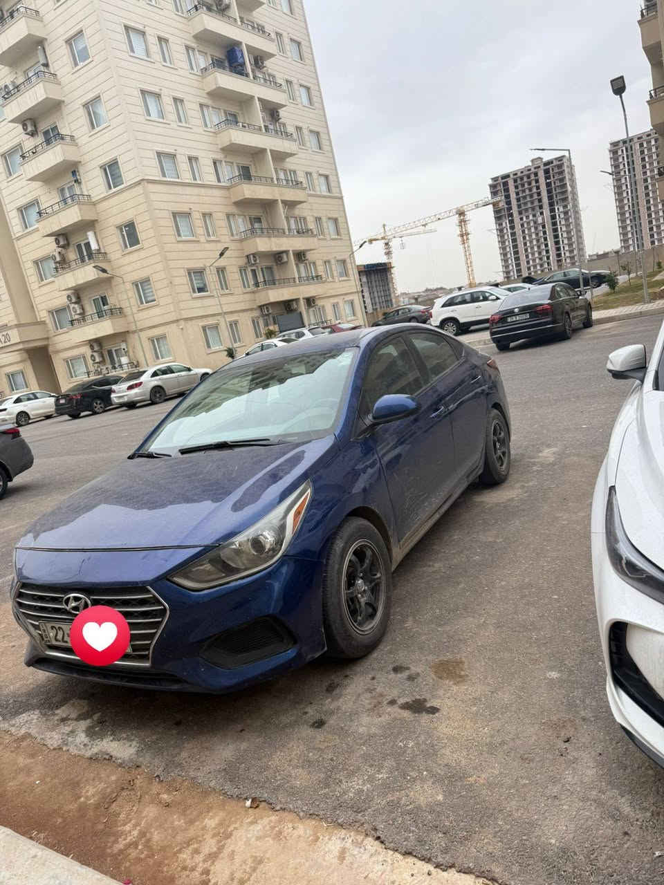 السلام عليكم
للبيع فقط اكسنت 2021
 3قطع صبغ
حادثها واضح بالصور
مكينه كير تبريد حداديه كلها بلاد جاهزه حجر بيئة كله شرط
ماشيه 63 قابل للزيادة
تخم تاير وتخم ويل كب جدد قبل سبوعين شادهن
ضايفلها عدسات سعرهن 200$ لايت نهار
مناقصها شي السيارة جاهزه
رقم اربيل دولي  تحويل شرط مكانها بغداد 
السعر 118 مجال بسيط للشراي
*********** واتساب
