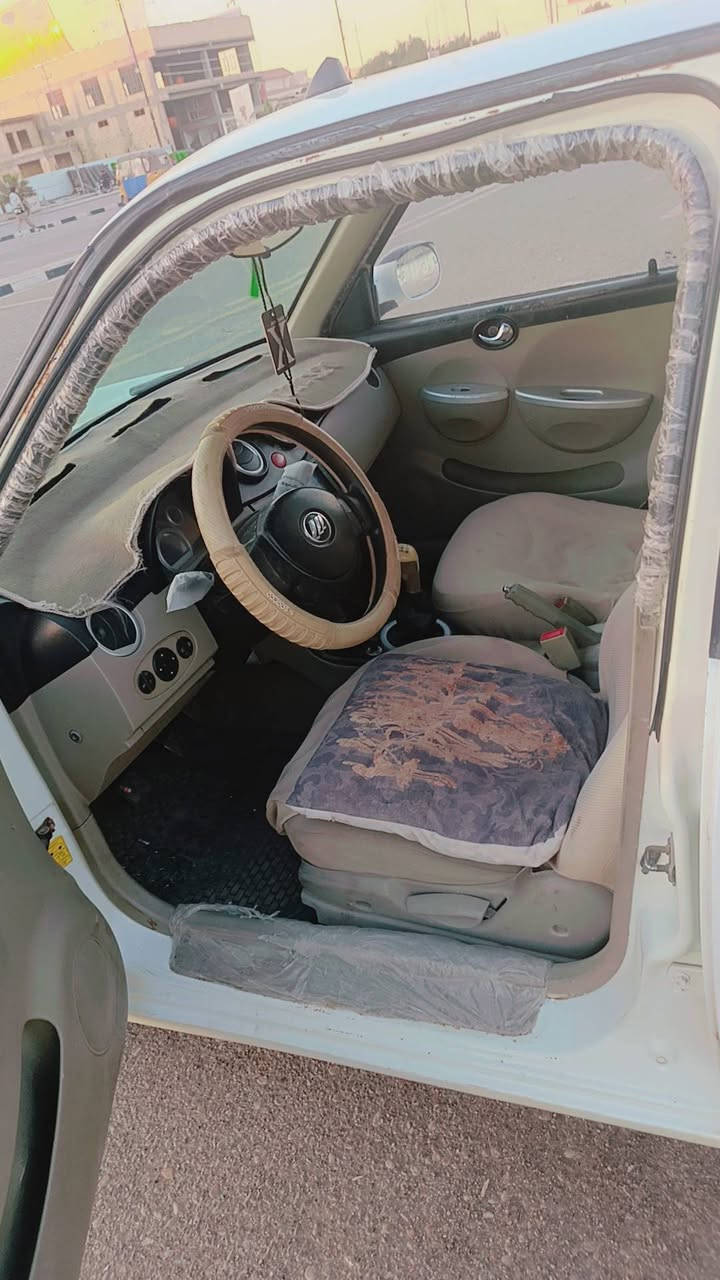 السلام عليكم ليفان مديل 2013 بيها خياسات ملكطيهن دوس والربعه مال الجملغ مكفوله من الضربه حدديه هسه مبدلها كهربائية كلها شغاله تخم تاير السيارة حلوه مكينه بيها خيط تبخير للستفسار اتصال *********** غير متواجد على الفيس السعر 29 وبيها مجال كلش قليل
