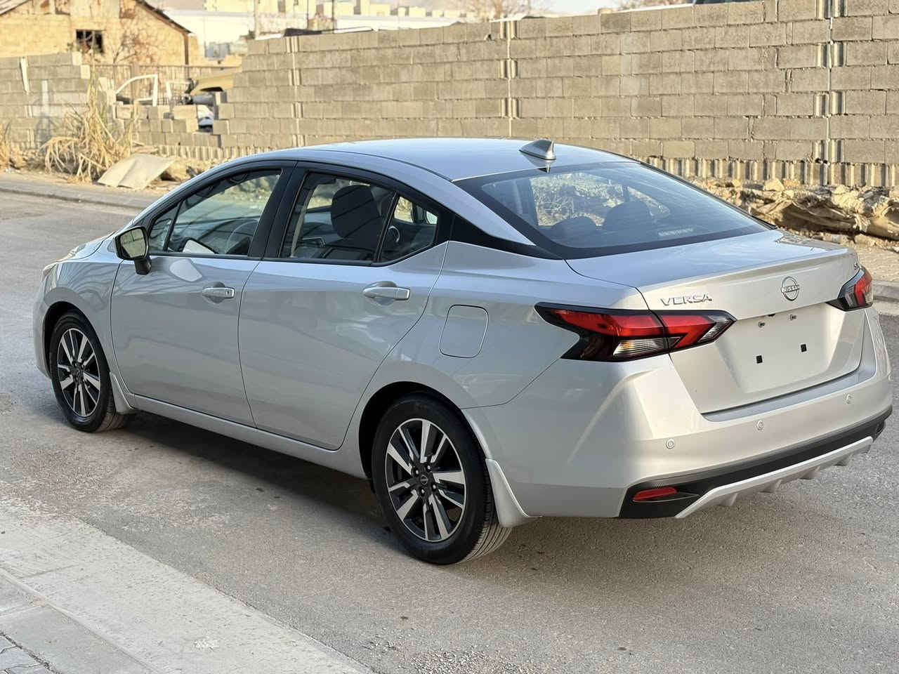 نيسان فيرسا 2024 صور الحادث و السونار بالمنشور

مواصفات SV : بصمه , شاشه , كامره , وايرليس جارج , رادار امامي وخلفي وبالمري , حساسات خلفيه , فقط 9,000 ماشيه

حادثها كلش خفيف بس البنيد صبغ 
بدون دواخل نهائيا بشرط الفحص 
وباب السكن والجاملغ مرشوش بامريكا
كير و محرك و رادار وكهربائيات كله بشرط 
رقم كاتي ويا ٣ اشهر للترقيم مكان السياره سليمانيه

سعر : 115 ورقه
واتساب : ***********
