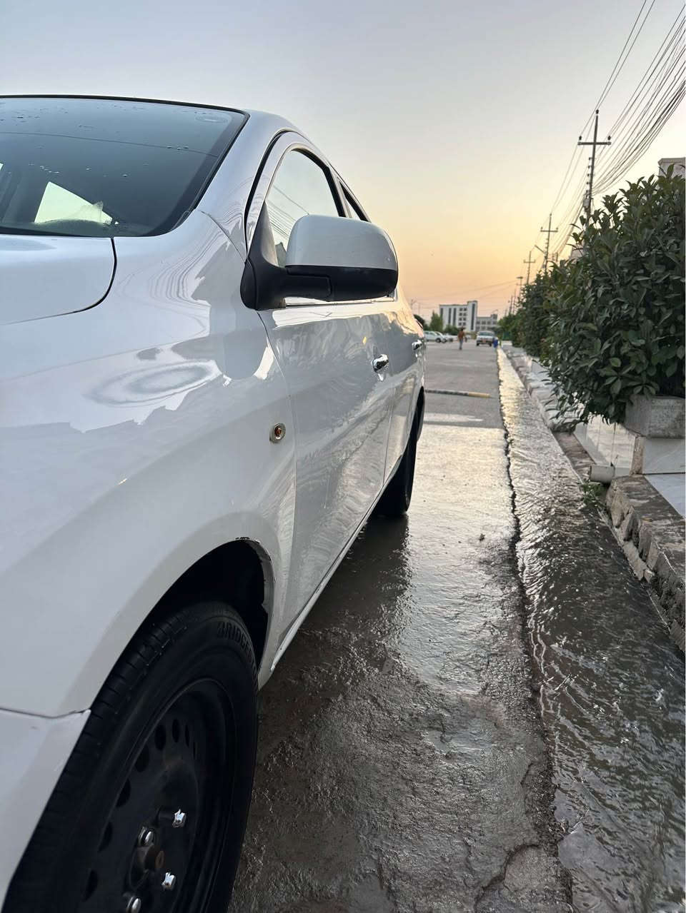 مۆدێل / ٢٠٢٢
رەنگ / سپی 
کیلۆمەتر / ١١٣
بەغ(پەمپ) / بۆنیت ، سندووق 
پاچە / نیو دەگای سایەق 
گۆارو / چاملغی لای سایەق 
سەنەوی و ژینگە / ٢٠٢٩
ژمارەیی مۆبایل / ***********

تێبینی / نامە مەنێرە بەس تەلەفۆن بکە . أربيل, العراق
