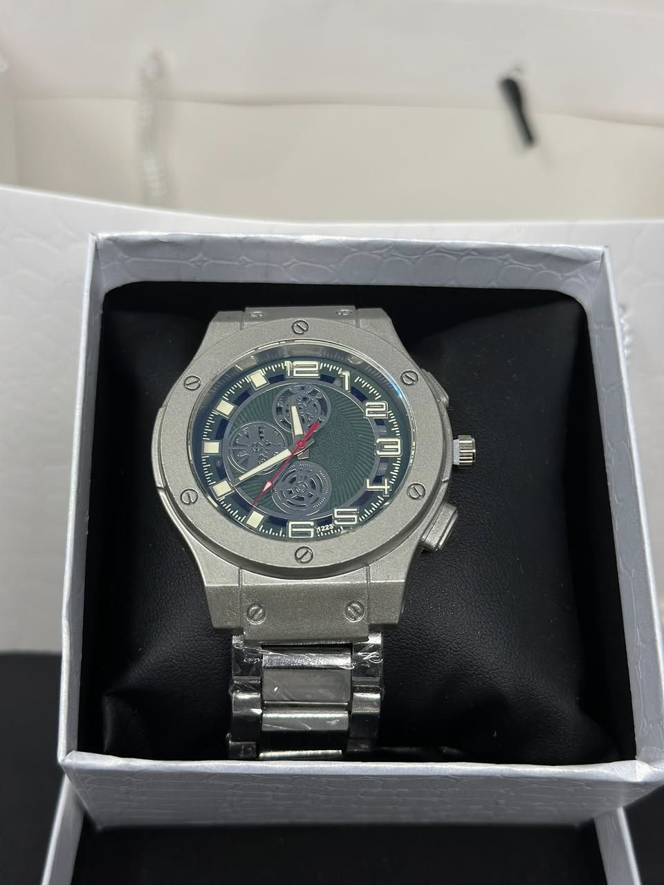 4 ساعات بالة ماركات معروفة ب 45 مع التوصيل اول تم


**إذا كنت صاحب هذا الإعلان وتريد حذفه لأي سبب، رجاءا أرسل رسالة إلى الدعم الفني**