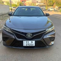 كامري SE • تويوتا • ٢٠١٩