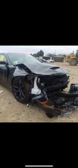 جارجر مديل ١٩ باسمي رقمها حلو
جي تي اصل سوبر تراك بدون فتحه
بيها جاملغ وبنيد 
وباقي تفاصيل بسيطه سياره جاهز كير مكينه
ماشيه ١٨٠ الف كيلو
سعرها ٢٠٥ وبيها مجال
***********
***********
